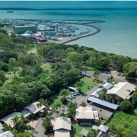 The Villas - Hervey Bay - 2 Separate Villas Urangan Exterior foto